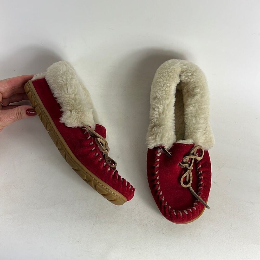 Llbean wicked good warm slippers us women’s size 5 red suede shearling lined